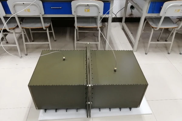 300–1000 MHz multimode resonant cavity method test system